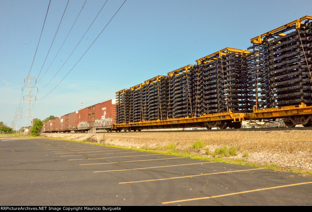 FTTX Flat Car with Truck Frames